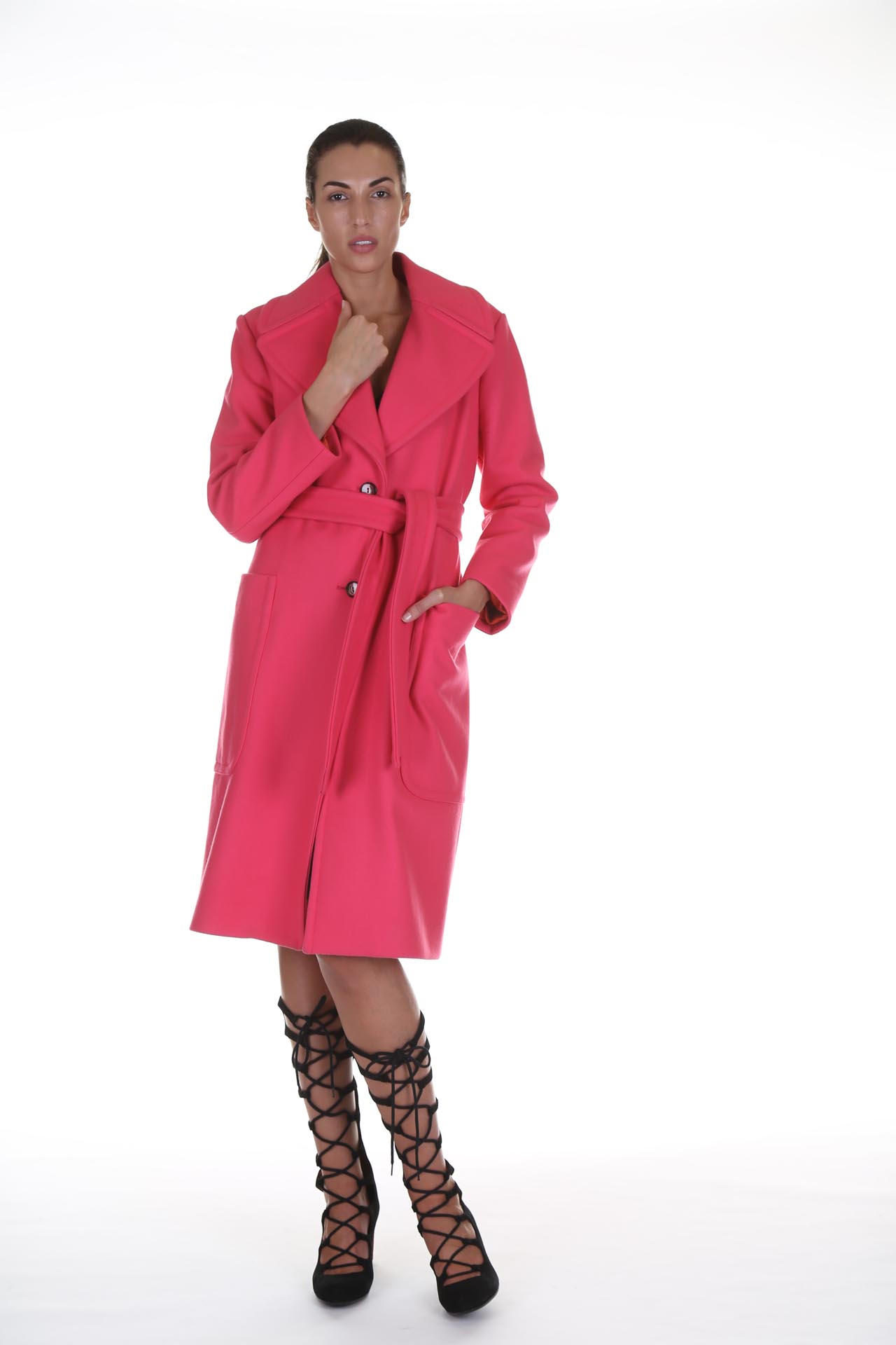 Erika Cavallini, Coat